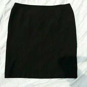 Worthington Woman Black Knee Length Skirt